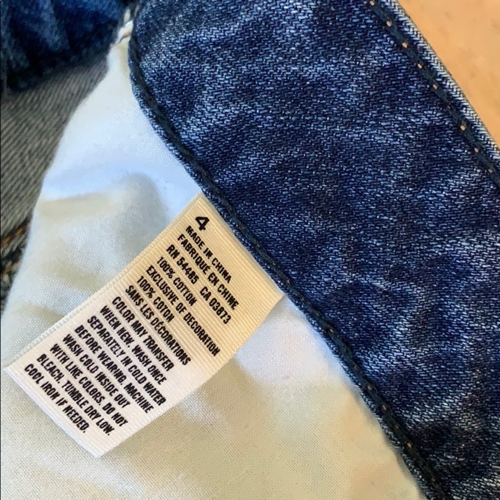 American Eagle Distressed Shorts - Picture 7 of 7